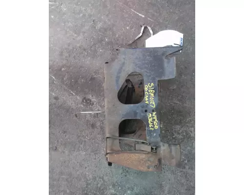 CHEVROLET W4500 BATTERY BOX