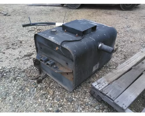 CHEVROLET W4500 FUEL TANK
