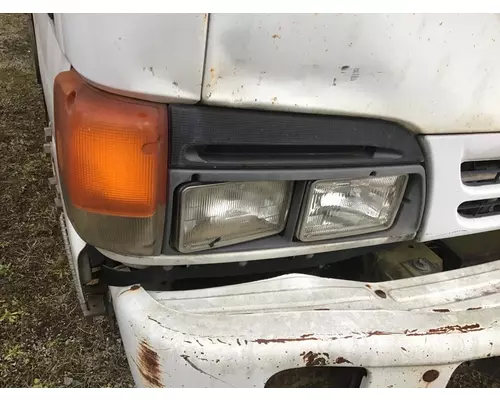 CHEVROLET W4500 HEADLAMP ASSEMBLY