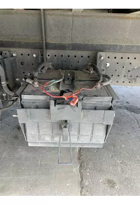 CHEVROLET W5500 Battery Box