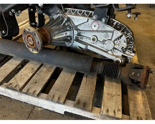 CHEVY C4500 Axle Assy, Fr (4WD)