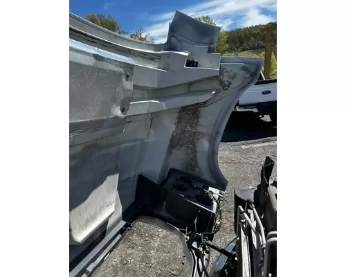 CHEVY C5500 Hood