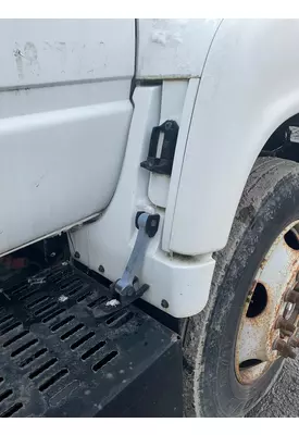 CHEVY C6500 Fender Extension