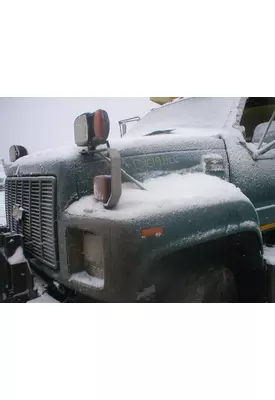 CHEVY C7500 Hood