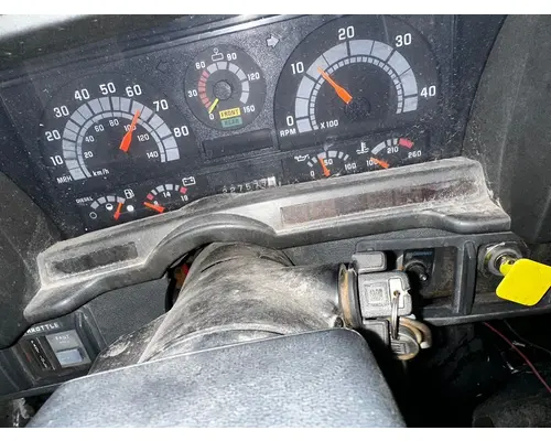 CHEVY C7 Instrument Cluster