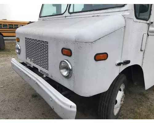 CHEVY P30 Hood