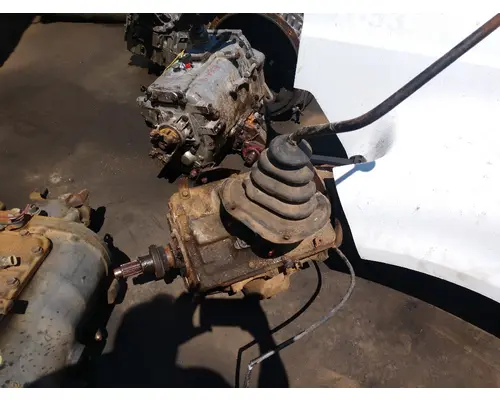 CLARK 285V81 Transmission Assembly