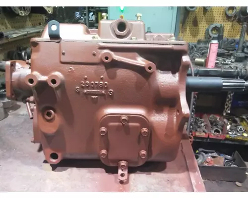 CLARK 285VHD TRANSMISSION ASSEMBLY