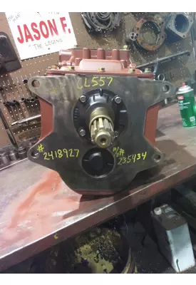 CLARK CL557 TRANSMISSION ASSEMBLY