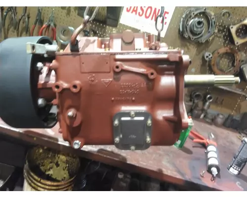 CLARK CL557 TRANSMISSION ASSEMBLY