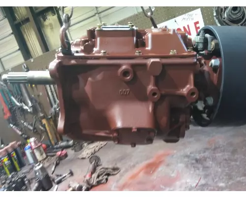 CLARK CL557 TRANSMISSION ASSEMBLY