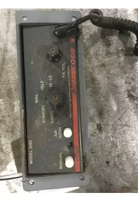 CODE 3 3692 Radio