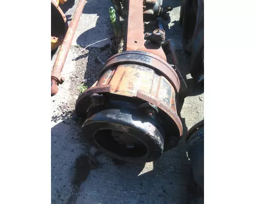 COLEMAN RA 30 AXLE ASSEMBLY, FRONT (DRIVING)