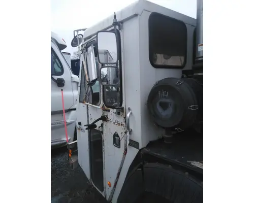 CRANE CARRIER LET CAB