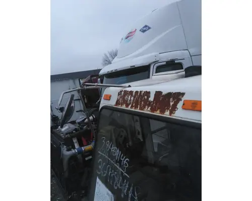 CRANE CARRIER LET CAB