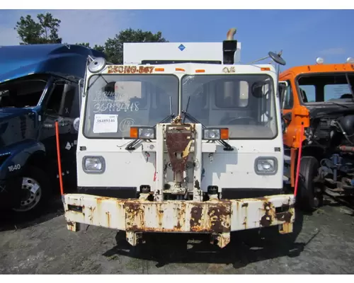 CRANE CARRIER LET CAB