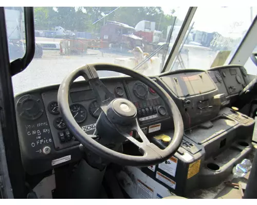 CRANE CARRIER LET CAB