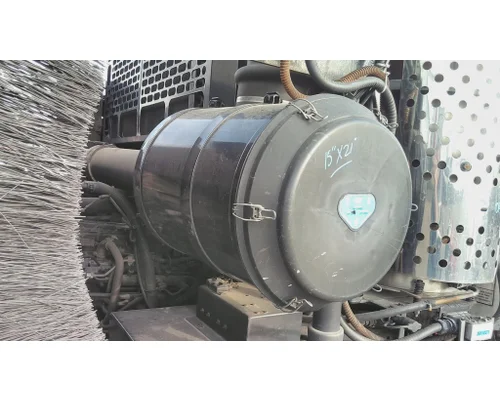 CRANE CARRIER LE AIR CLEANER