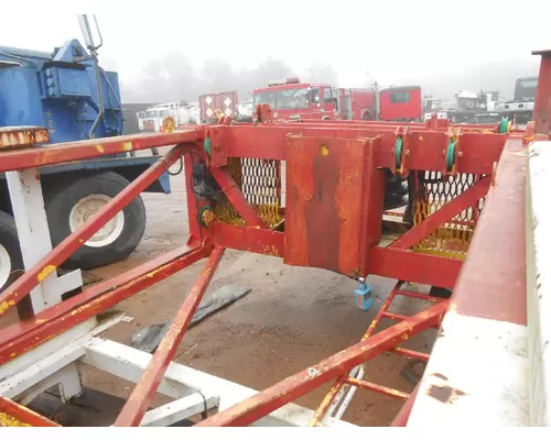CRANE CARRIER RIG Equipment (Mounted)
