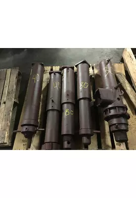 CRANE CARRIER  Equipment (Mounted)