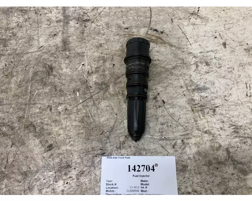 CUMMINS 3030445 Fuel Injector