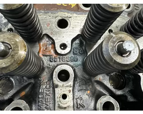 CUMMINS 3078360 Cylinder Head