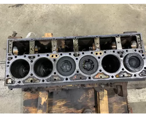 CUMMINS 3329058 Cylinder Block