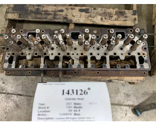 CUMMINS 3417629 Cylinder Head