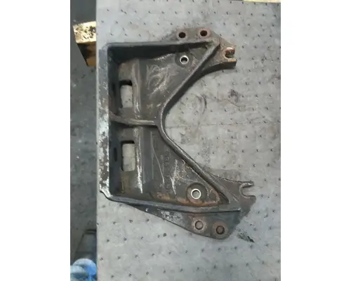 CUMMINS 378 ENGINE MOUNTS, VEHICLE (FRONT)