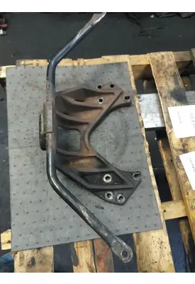 CUMMINS 378 ENGINE MOUNTS, VEHICLE (FRONT)