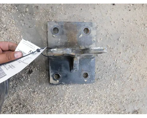 CUMMINS 387 Engine Mounts