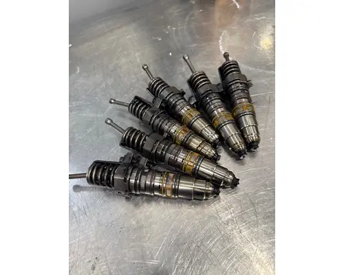 CUMMINS 387 Fuel Injector
