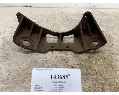 CUMMINS 3882674 Engine Mounts