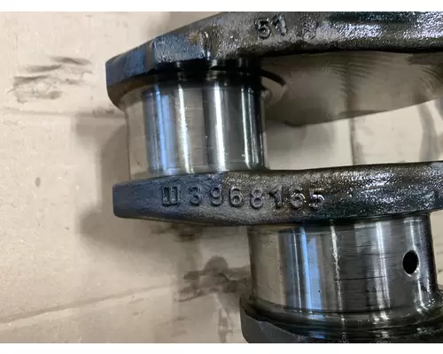 CUMMINS 3968165 Crankshaft