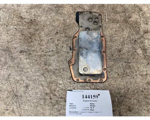 CUMMINS 3975818 Engine Oil Cooler