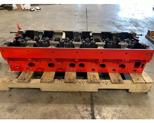 CUMMINS 4101420 Cylinder Head