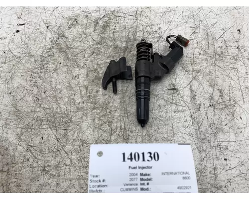 CUMMINS 4902921 Fuel Injector