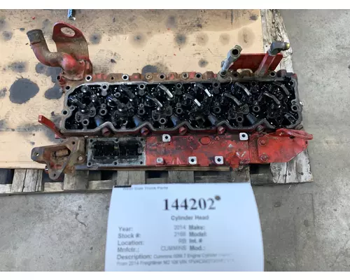 CUMMINS 4983046 Cylinder Head