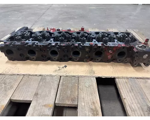 CUMMINS 4983046 Cylinder Head