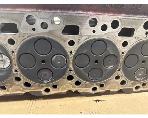 CUMMINS 4983046 Cylinder Head
