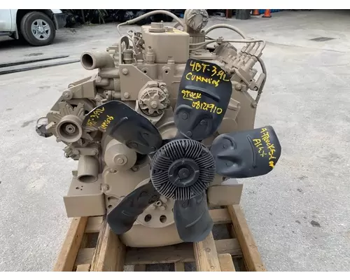 CUMMINS 4BT-3.9 Engine Assembly