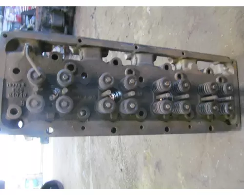 CUMMINS 504 Cylinder Head