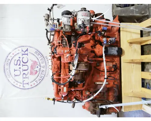 CUMMINS 520 Engine Assembly