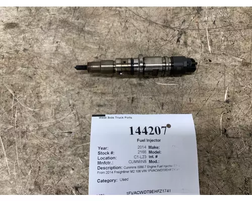 CUMMINS 5254261 Fuel Injector