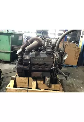 CUMMINS 555 Engine Assembly