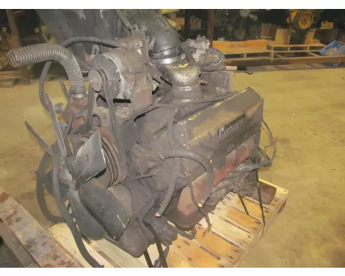 CUMMINS 555 Engine Assembly