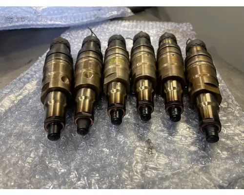 CUMMINS 567 Fuel Injector