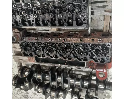 CUMMINS 6.7ISB Cylinder Head