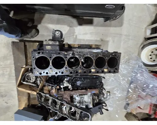 CUMMINS 6.7L Ram Cylinder Block