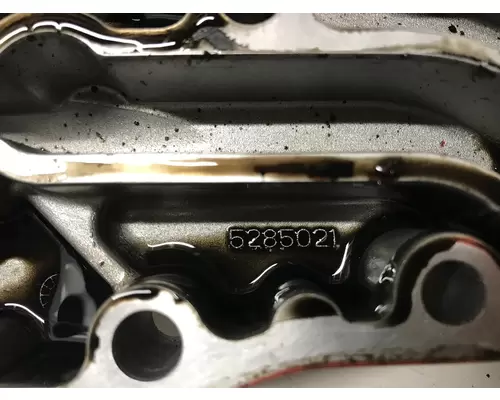 CUMMINS 6.7 Engine Oil Cooler